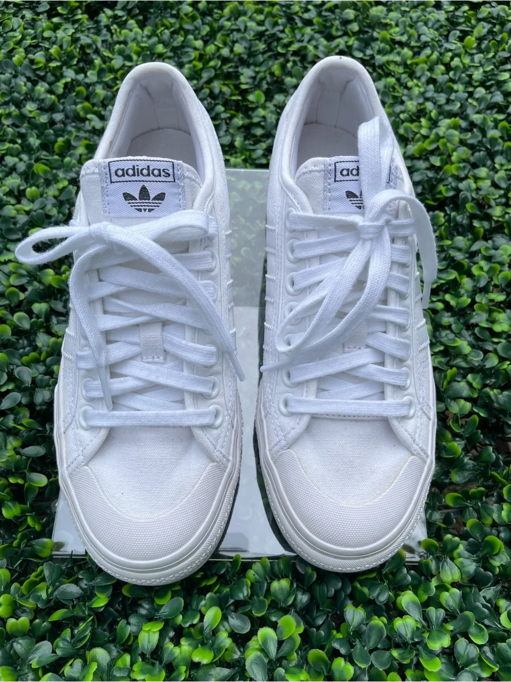adidas nizza Womens White Platform Low-Top Sneakers size 8.5